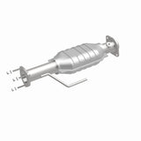 MagnaFlow Conv DF Jeep Wrangler 00-04 OEM - 49038