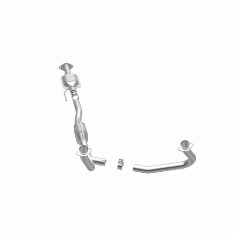 MagnaFlow Direct Fit Catalytic Converter 96-97 Ford Aerostar 4.0L - 93326