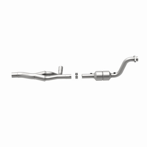 MagnaFlow Direct Fit Catalytic Converter 04-06 Dodge Durango 5.7L Passenger Side - 49499