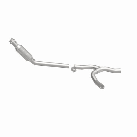 MagnaFlow Direct Fit Catalytic Converter OEM 2005 Dodge Ram 1500 Underbody - 4551024