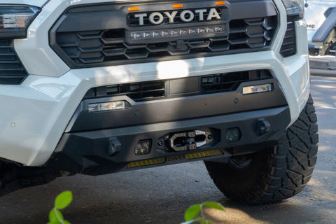 DV8 Offroad DV8 Xtract Winch Fairlead | Closed System - WBPF-02