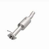 MagnaFlow 09-10 Ford F-550 Super Duty V10 6.8L Rear Underbody Direct Fit Catalytic Converter - 280434