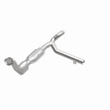 MagnaFlow Direct Fit Catalytic Converter 99-00 Ford Exped 4.6L - 51116
