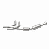 MagnaFlow Direct Fit Catalytic Converter 05-07 Ford E150 4.6L Passenger Side - 24308