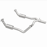 MagnaFlow 09-13 Ford E-350 Super Duty V10 6.8 OEM Underbody Direct Fit Catalytic Converter - 21-599