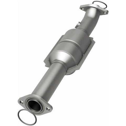 MagnaFlow Direct Fit Catalytic Converter 05-09 Toyota Tacoma 4.0L P/S Rear - 49702