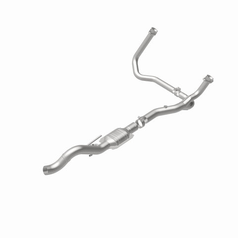 MagnaFlow Direct Fit Catalytic Converter 00 Dakota 3.9L 4wd OEM - 49111