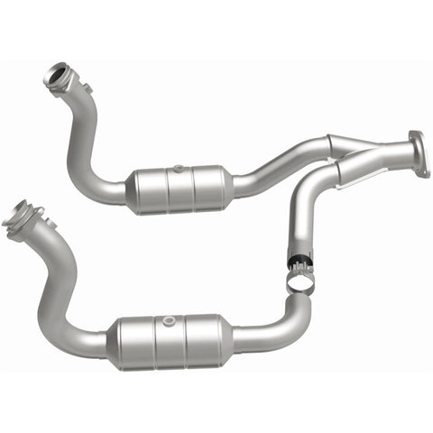MagnaFlow DF Cat Conv 08-10 Ford F-250/F-250 SD/F-350/F-350 SD 5.4L/6.8L/F-450 SD 6.8L Y-Pipe Assy - 51760