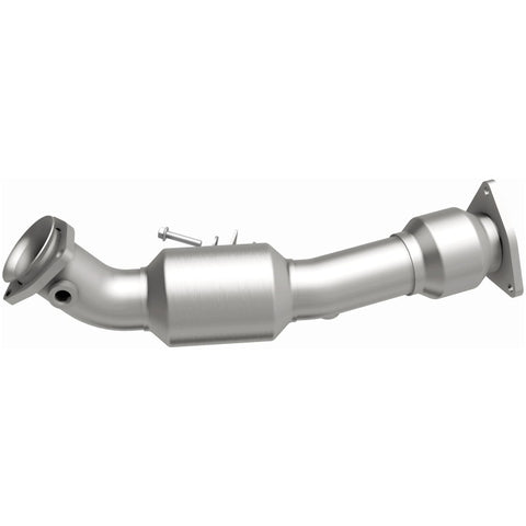 MagnaFlow Direct Fit Catalytic Converter 04-07 VW Touareg 4.2L Passenger Side - 51152