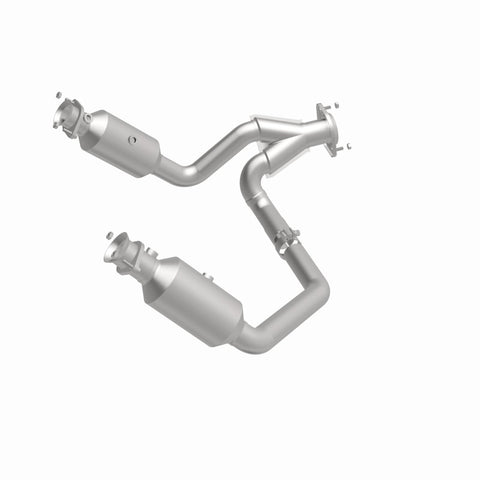 MagnaFlow 19-24 Ram 1500 5.7L OEM Grade Federal/EPA Compliant Direct-Fit Catalytic Converter - 280307
