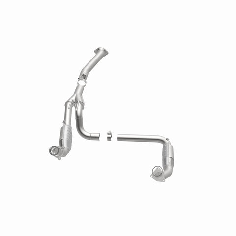 MagnaFlow Direct Fit Catalytic Converter 03- Chevy Express 4.3L/5.4L - 24081