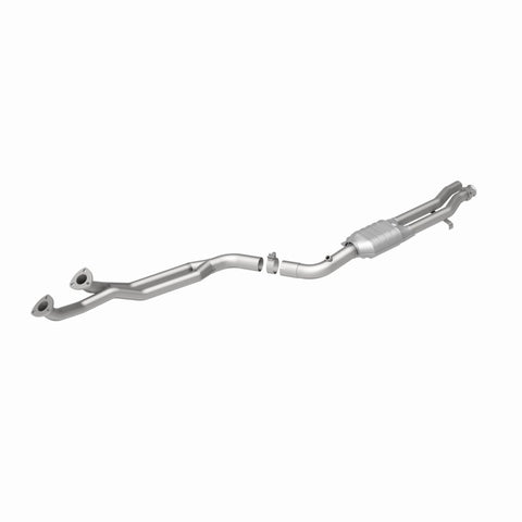 MagnaFlow Direct Fit Catalytic Converter 92-95 BMW 325i 2.5L - 23802