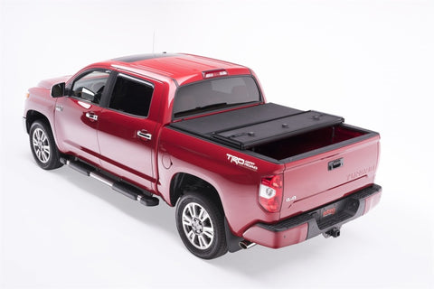 Extang 14-16 Toyota Tundra (6.5ft) (Works w/o Rail System) Solid Fold 2.0 - 83465
