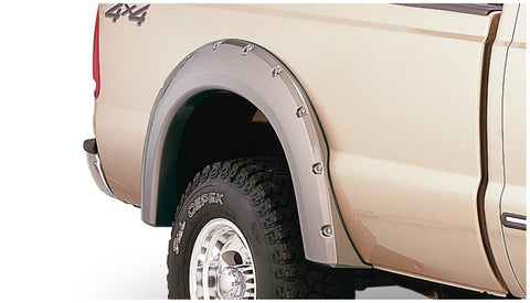 Bushwacker 99-07 Ford F-250 Super Duty Styleside Pocket Style Flares 4pc 81.0/96.0in Bed - Black - 20914-02