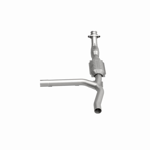 MagnaFlow Direct Fit Catalytic Converter 01 Ford F-150 4.2L - 51301