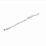 MagnaFlow 16-17 Hyundai Tucson L4 2.0 OEM Underbody Direct Fit Catalytic Converter - 21-146