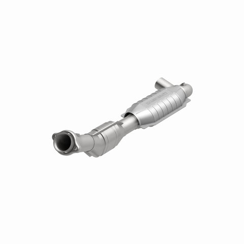 MagnaFlow Direct Fit Catalytic Converter 97-98 Ford Trucks 4.6L - 447133