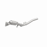 MagnaFlow Direct Fit Catalytic Converter 11-15 Volkswagen Touareg V6 3.6 OEM Underbody - 52411