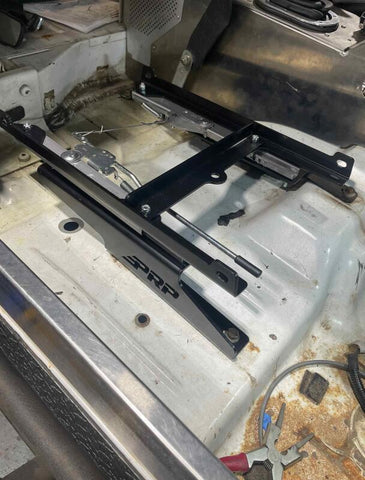 PRP Jeep CJ7/YJ Seat Mounts  (Complete Pedestal) - Pair - C82