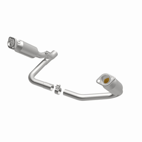 MagnaFlow Direct Fit Catalytic Converter California Grade 07-08 Dodge Durango 3.7L - 5551832