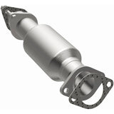MagnaFlow Direct Fit Catalytic Converter 2011 Kia Sorento 3.5 Underbody - 52644