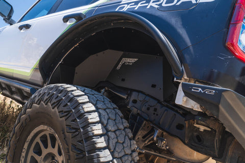 DV8 21-25 Ford Bronco Rear Aluminum Inner Fenders - Black - INFEND-08RB