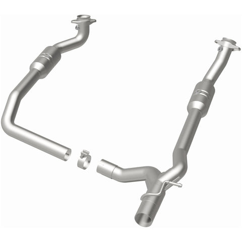 Magnaflow Conv DF 2009-2012 E-150 5.4 L Underbody - 52294