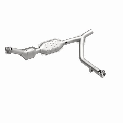 MagnaFlow Direct Fit Catalytic Converter 01 Ford Trucks 5.4L - 447126
