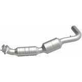 MagnaFlow Direct Fit Catalytic Converter 05-07 Ford E150 4.6L Driver Side - 24310