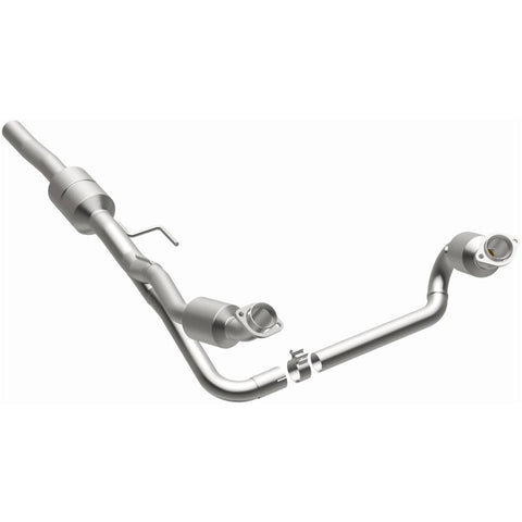MagnaFlow Direct Fit Catalytic Converter 02-03 Dodge Durango - 458048