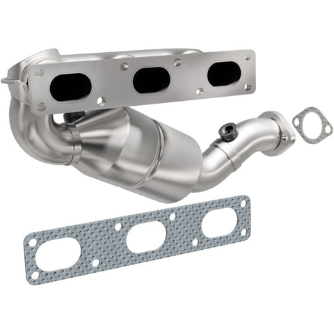 MagnaFlow Direct Fit Catalytic Converter BMW 5 99-00 Rear - 452466