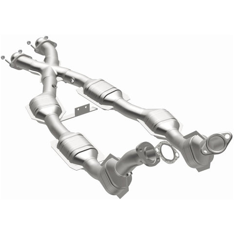 MagnaFlow Direct Fit Catalytic Converter 96-98 Mustang 4.6L 6-Cats - 93348