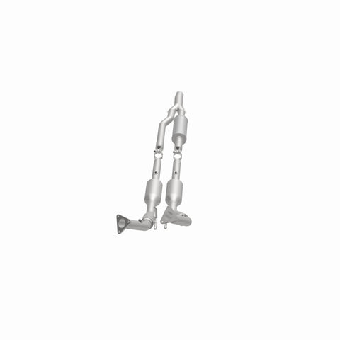 MagnaFlow Direct Fit Catalytic Converter 06- Audi A3 Quattro 3.2L - 49873