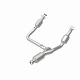 MagnaFlow 14-15 Chevrolet Silverado 1500 Underbody 4.3L / 5.3L Direct-Fit Catalytic Converter - 280424