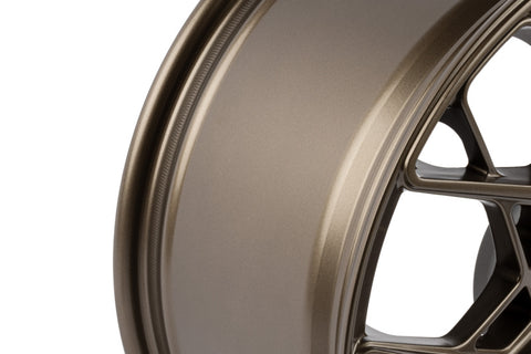 APR A02 Flow Formed 18x8.5 / 5x112 / ET45 / 66.5mm Bore / Bronze Wheel - WHL00037