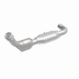 MagnaFlow Direct Fit Catalytic Converter 99-00 Ford Exped 4.6L - 51278