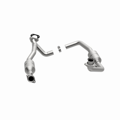 MagnaFlow Direct Fit Catalytic Converter 2002 Ford E-Series Vans 5.4L - 447378