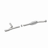 MagnaFlow Direct Fit Catalytic Converter 04-05 Dodge Ram 1500 Pickup 5.7L P/S - 93403