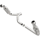 MagnaFlow Direct Fit Catalytic Converter 2006 Dodge RAM 1500 Pickup 5.7L Solid Front Axle - 49711