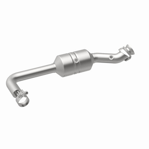MagnaFlow Direct Fit Catalytic Converter 2011-2014 F-150 3.7L Underbody - 52157