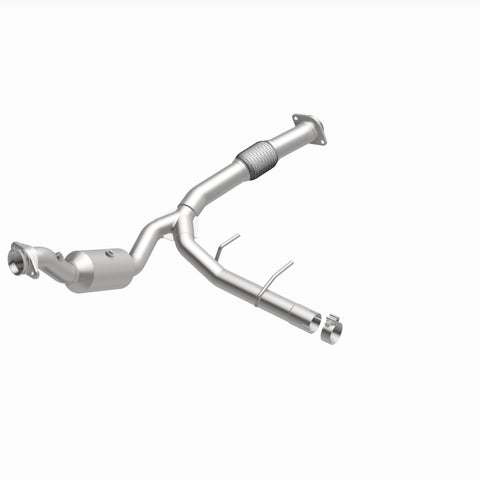 MagnaFlow 18-21 Ford Expedition Right Underbody 3.5L Direct Fit Catalytic Converter - 280219