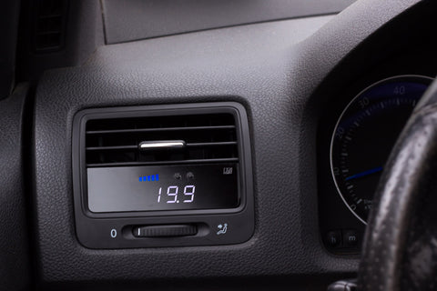 P3 Analog Gauge - VW Mk5 (2005-2009) Right Hand Drive, Blue bars / White digits, Pre-installed in OEM Vent